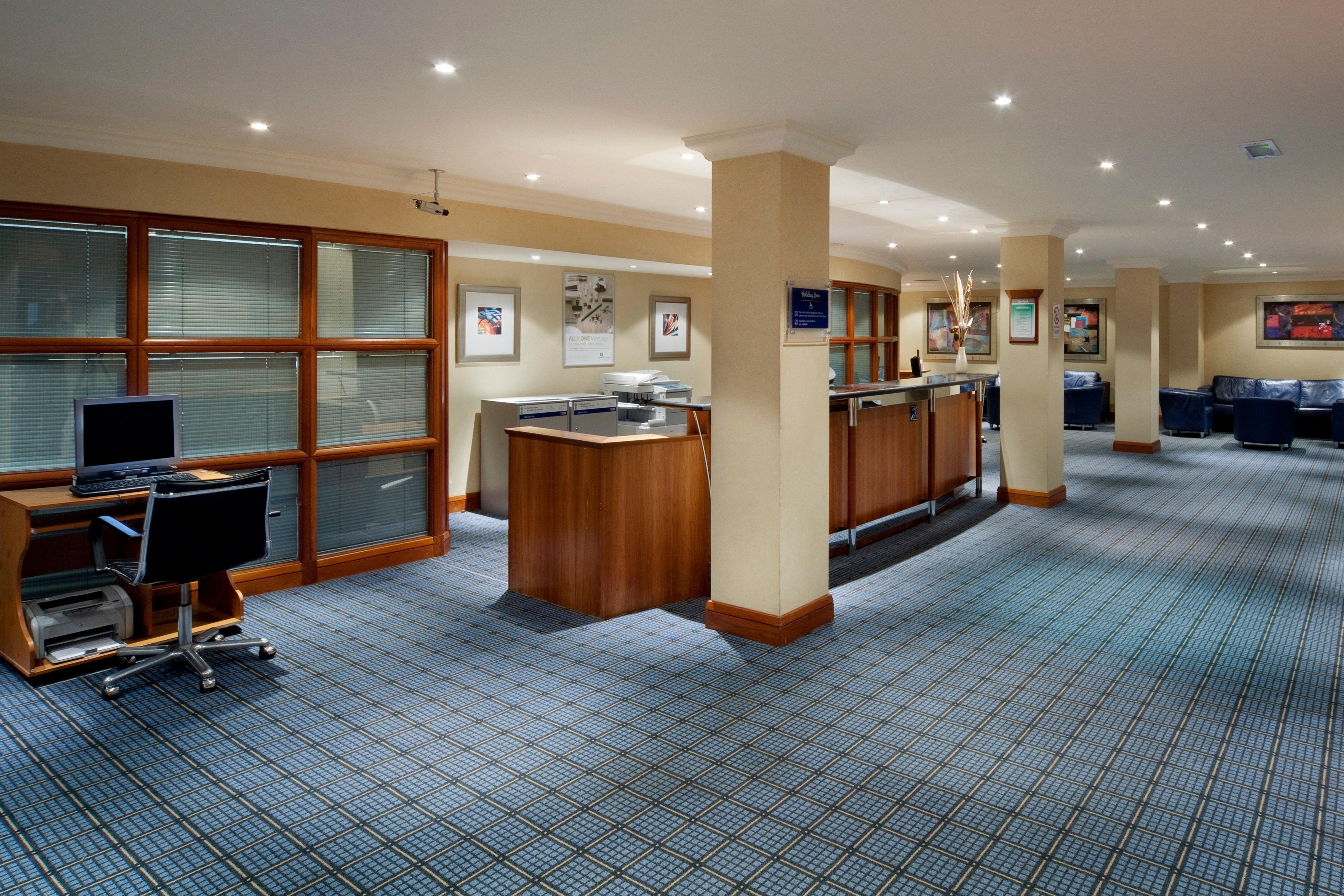 Holiday Inn - Glasgow Airport, An Ihg Hotel Paisley Buitenkant foto