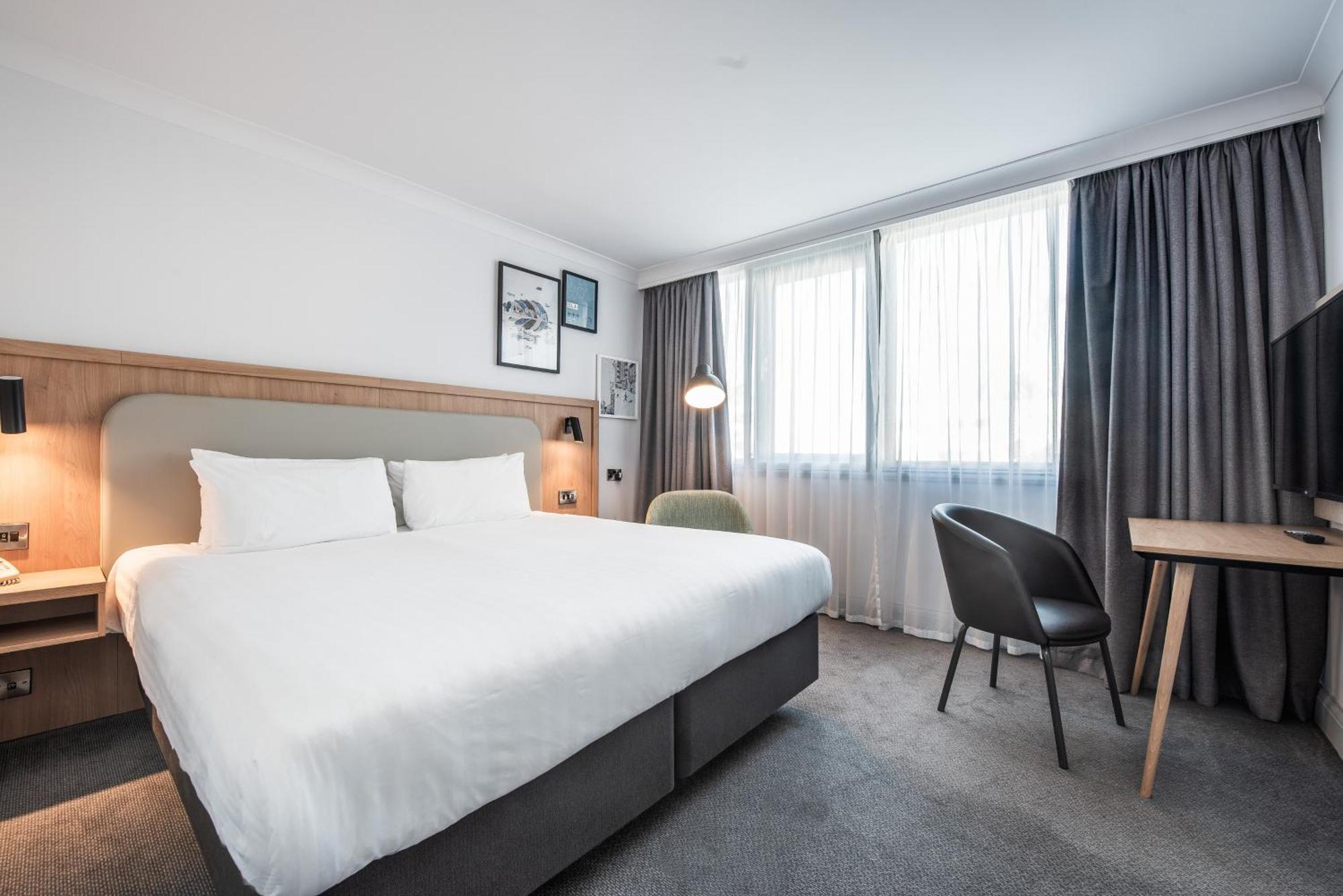 Holiday Inn - Glasgow Airport, An Ihg Hotel Paisley Buitenkant foto