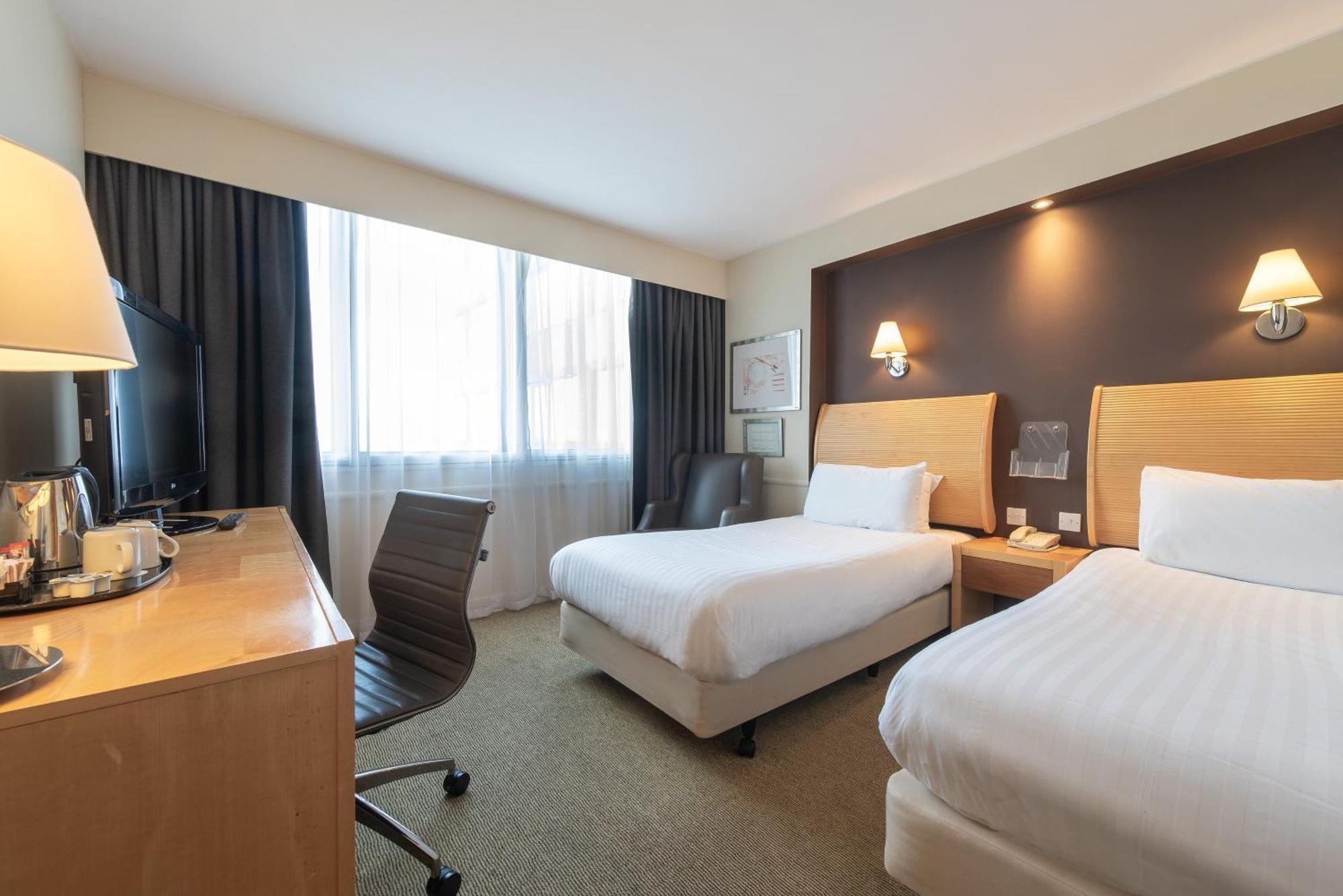 Holiday Inn - Glasgow Airport, An Ihg Hotel Paisley Buitenkant foto