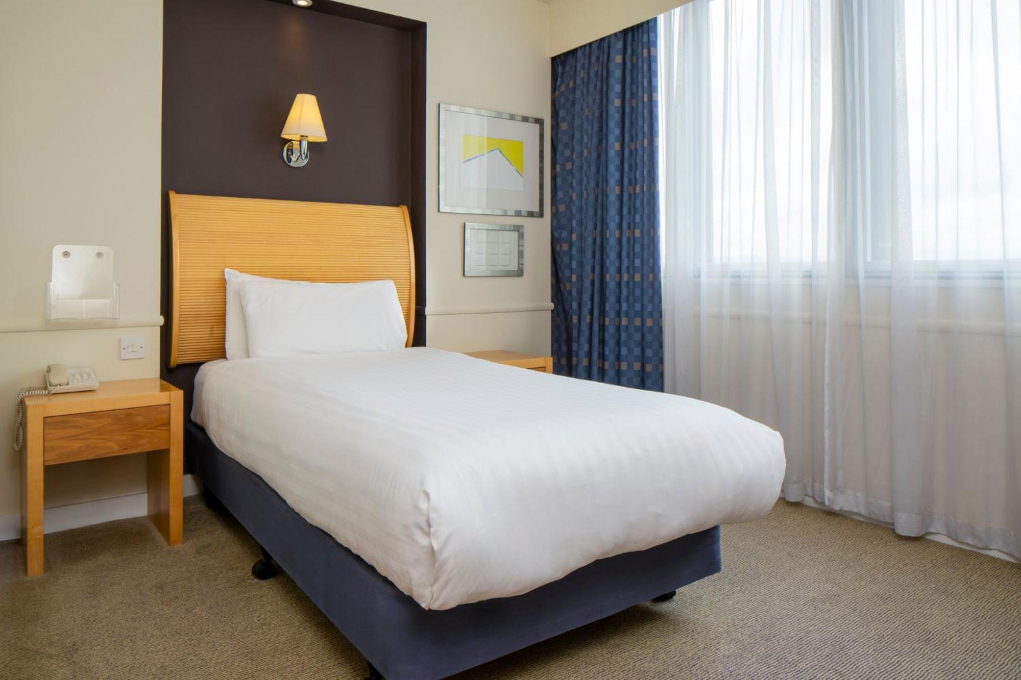Holiday Inn - Glasgow Airport By Ihg Paisley Buitenkant foto