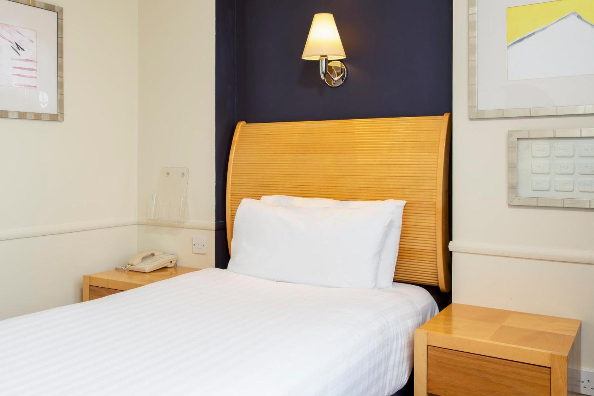 Holiday Inn - Glasgow Airport By Ihg Paisley Buitenkant foto